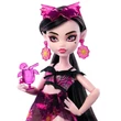 Kép 2/3 - Monster High: Scare-adise Island – Draculaura baba kiegészítőkkel - Mattel