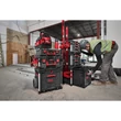 Kép 8/12 - Milwaukee Gurulós tároló láda fiókos PACKOUT - 4932498651