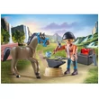 Kép 3/4 - Playmobil: Patkolókovács Ben & Achilles (71357)