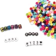 Kép 2/2 - PlayBox: Színes és betűs 1000 db-os fűzhető gyöngy szett dobozban