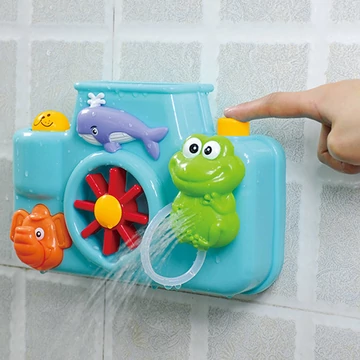 Állatos bébi fürdőjáték lapátkerékkel