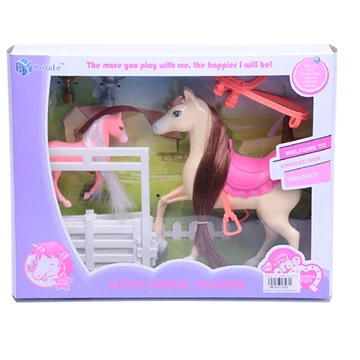 Lovas játékszett karámmal és nyereggel