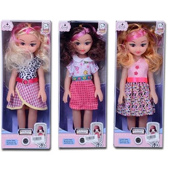 Hercegnő divatbaba fésűvel 3 változatban