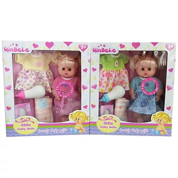 Quinbele kisbaba szett pelenkával, ruhával és kiegészítőkkel kétféle változatban