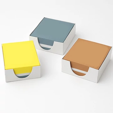 Ragasztott jegyzettömb többféle színben 500 lapos 8,5x8,5x4,5cm