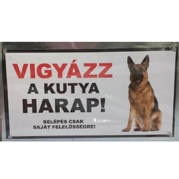 Vigyázz a kutya harap! Kutyatábla ülő németjuhász mintával 9x13cm 041264