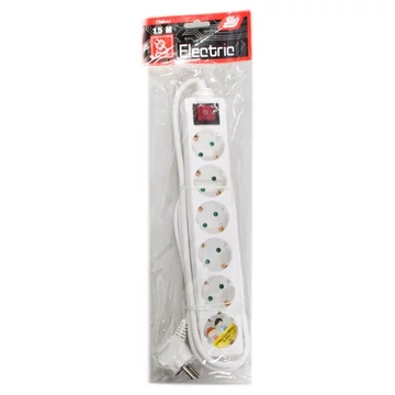 Sky gyerekvédelmes kapcsolós 6-os elosztó 1,5m