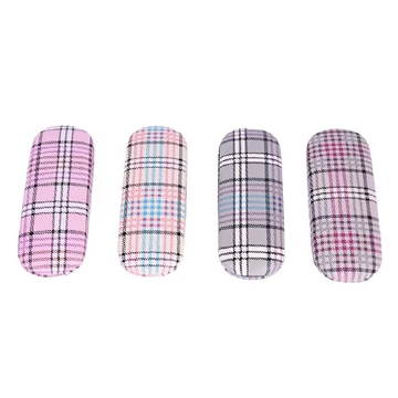 Kockás szemüvegtok többféle változatban 277473