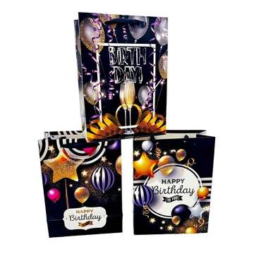 S. Ajándéktasak "Happy Birthday" felirattal többféle változtaban 18x24x8,5cm 32580