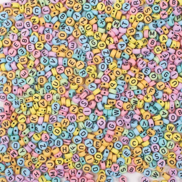 PlayBox: Pasztell színű betűs gyöngy szett 750db-os