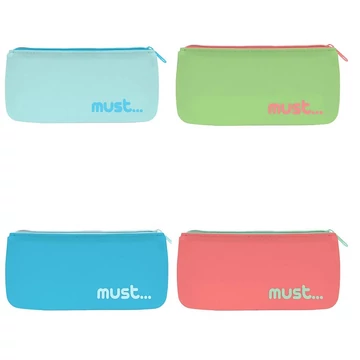 Must: Élénk színű szilikon tolltartó négyféle változatban 20x10cm