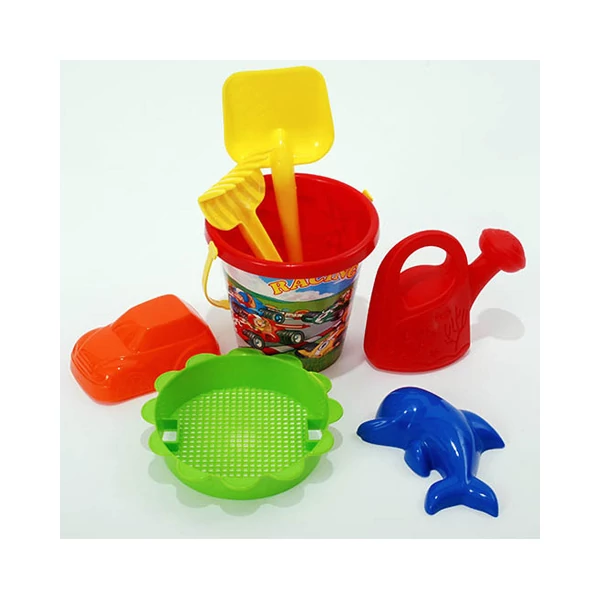 Kis homokozó szett locsolókannával (7db-os)