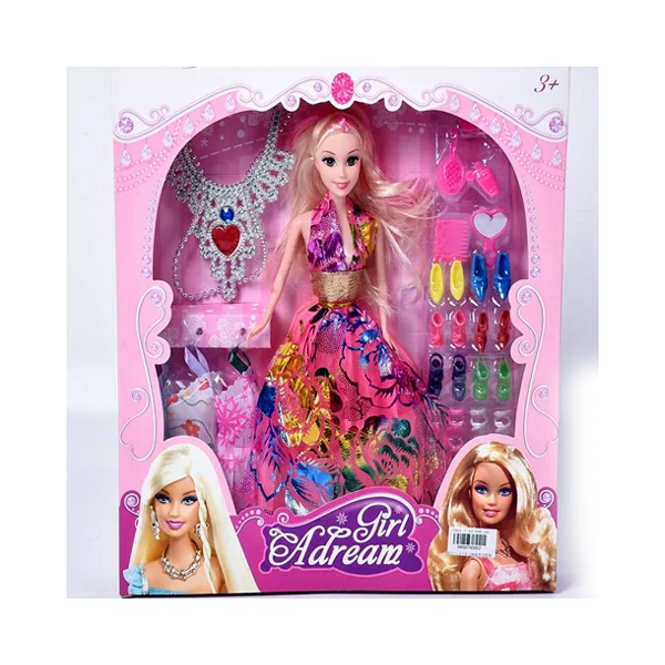 Hercegnő divatbaba nyaklánccal, cipőkkel egyéb kiegészítőkkel