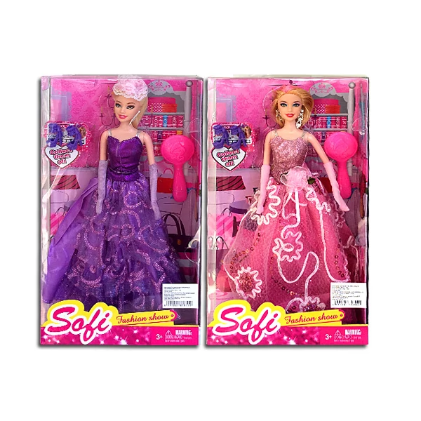 Sofi divatbaba fésűvel 2 változatban