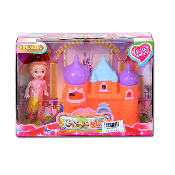 Grace baba kastéllyal