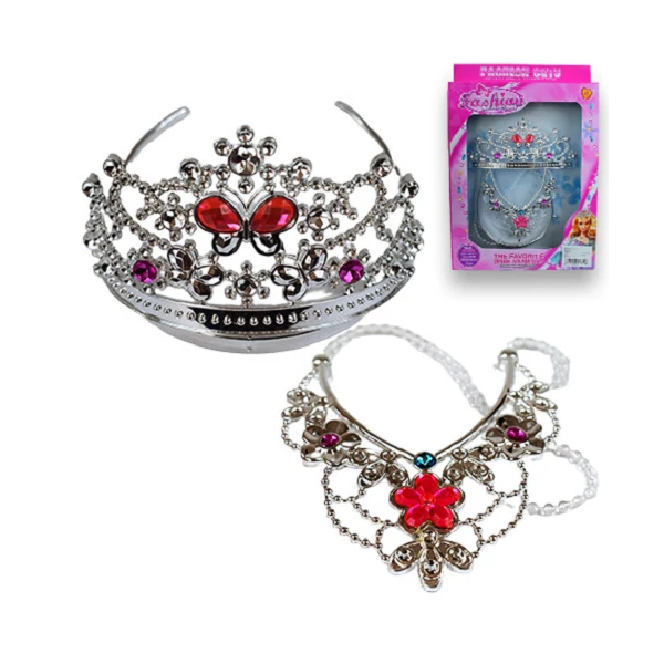 Hercegnős szépségszett tiarával és nyaklánccal