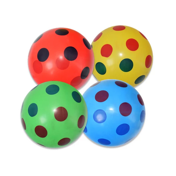 Színes pöttyös gumilabda többféle változatban 22cm