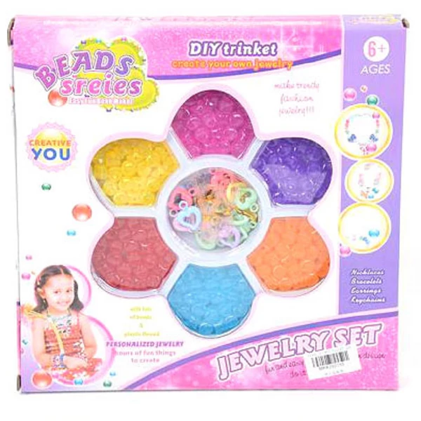 Ékszerkészítő gyöngy szett átlátszó és szív alakú gyöngyökkel