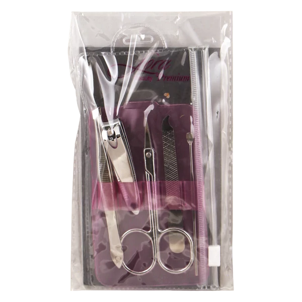 Lora úti manikűr 930123