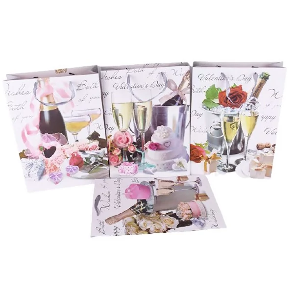 Nagy virágos ajándék tasak Valentin-napos változatban 30x42x12cm 277815