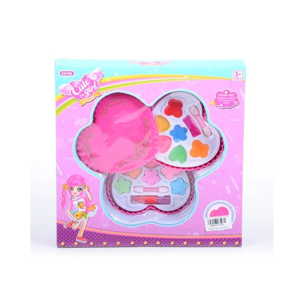 Szív formájú többszintes smink készlet