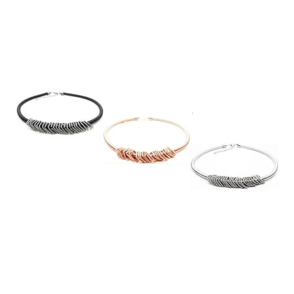 Lora nyaklánc négyzet medálokkal többféle változatban 850920