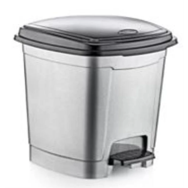 Pedálos szemetes 12l ER150