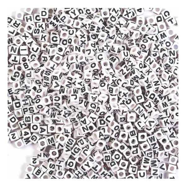 PlayBox: Betűs fekete-fehér gyöngy szett 300db-os