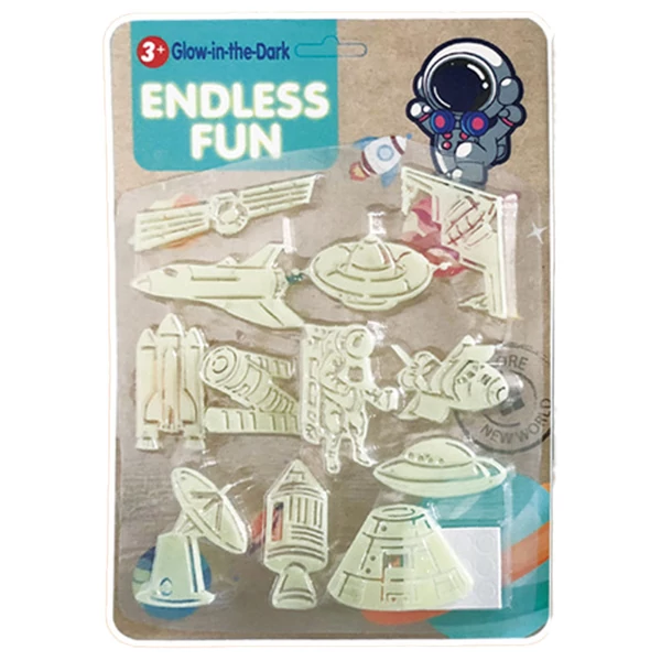 Sötétben világító égitestek vagy űrhajók többféle változatban BZ1513