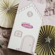 Kép 2/5 - Llorens: Tina 44cm-es síró baba kapucnis rózsaszín mellényben (84440)