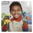 Kép 6/6 - Transformers: Earth Spark - Cyber-Combiner űrdongó és Mo Malto átalakítható és kombinálható robotfigura - Hasbro