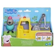 Kép 1/3 - Peppa Malac: Nagypapa és vontatókocsija játékszett - Hasbro