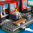 Kép 5/8 - LEGO® City: Belvárosi villamos és megálló (60423)
