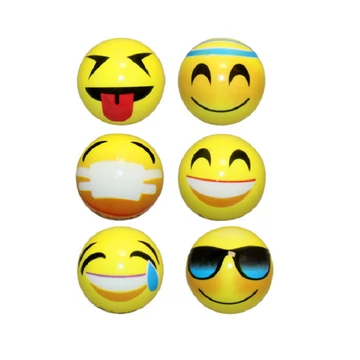 Emoji gumilabda 6cm többféle változatban