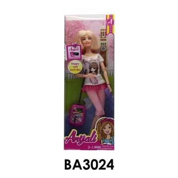 Játékbaba bőrönddel BA3024