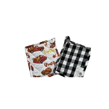 Textil edényalátét többféle változatban