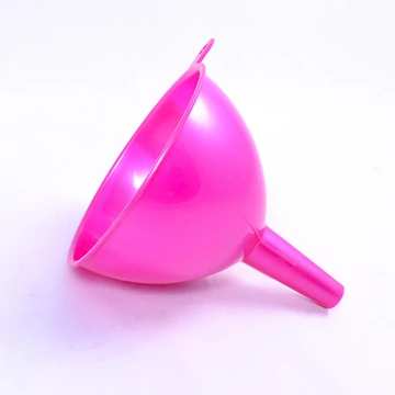 Sterk tölcsér 17cm