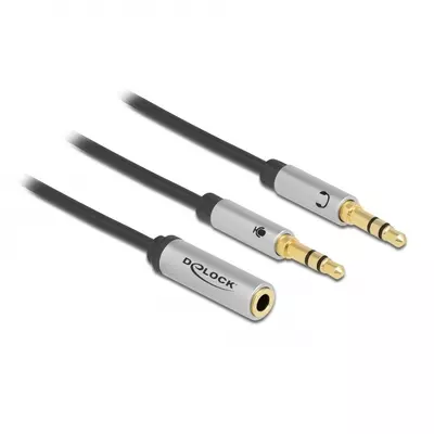 Delock Headset adapter 1 x 3,5 mm-es 4-tűs anya sztereo jack - 2 x 3,5 mm-es, 3-tűs apa sztereo jack