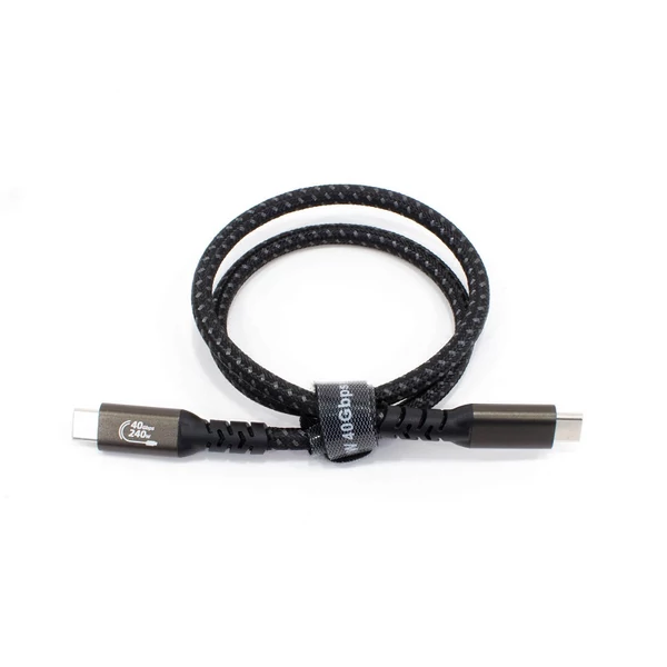 Thunder UCK-05 (USB-C - USB-C) 240W Gyorstöltő USB4 (0,5m)