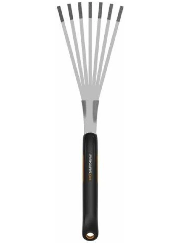 Fiskars Xact™ kézi gereblye (1027044)