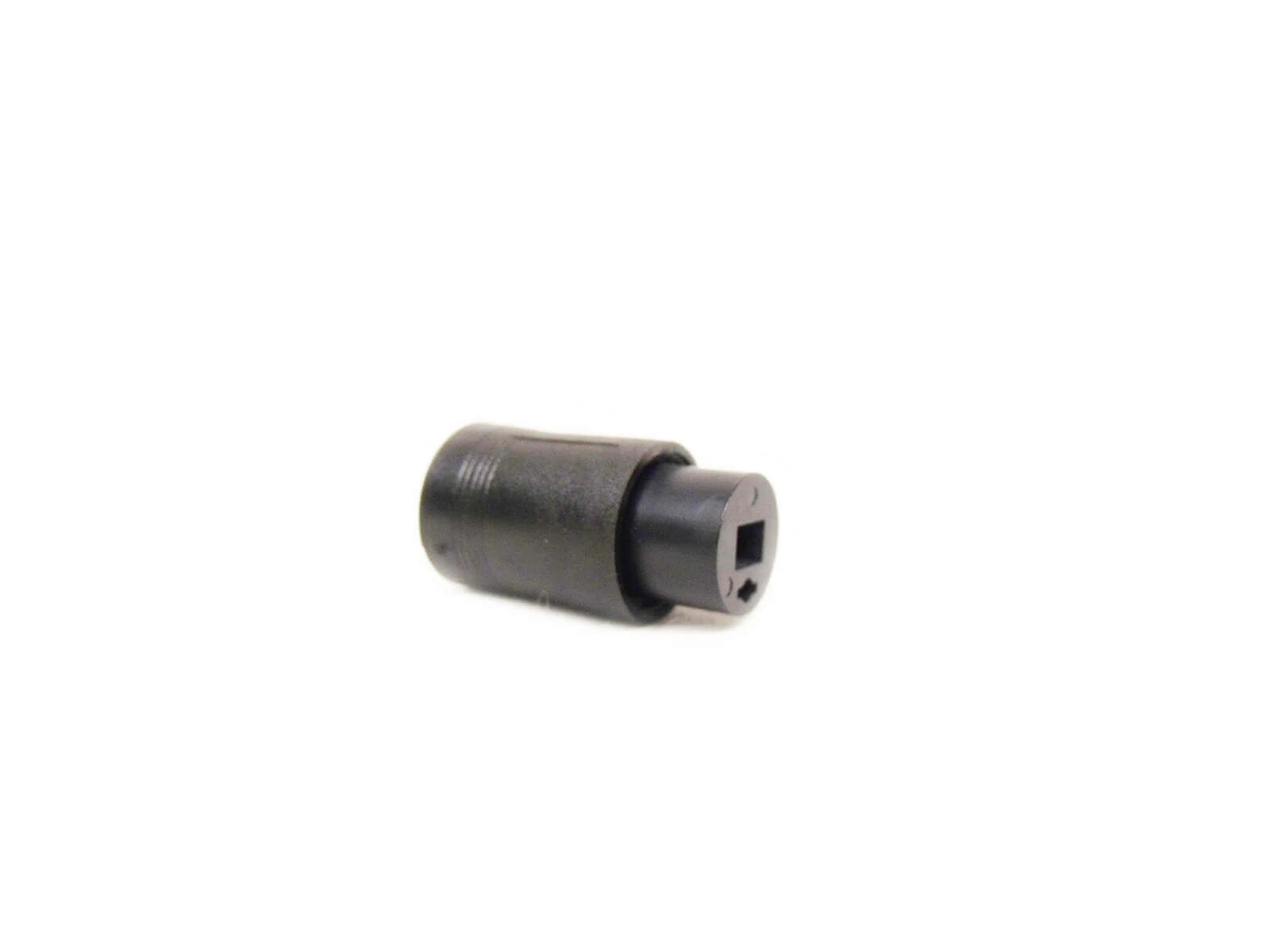 MK Audio DN-103 DIN aljzat, 2 pólusú hangfal lengő csatlakozó